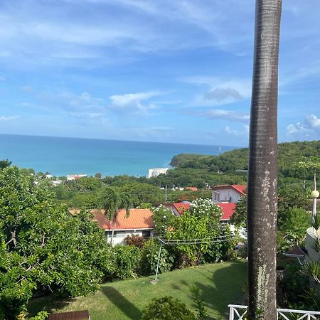 Attractive 2-Bed Apartment Stunning Sea View Dickenson Bay Luaran gambar